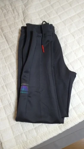 Men Sport Pants with Zipper Pocket photo review